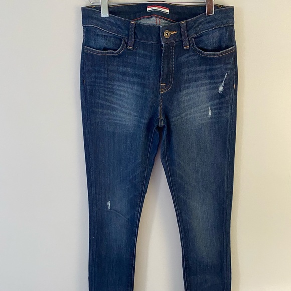 Tommy Hilfiger Jeans - Picture 2 of 4